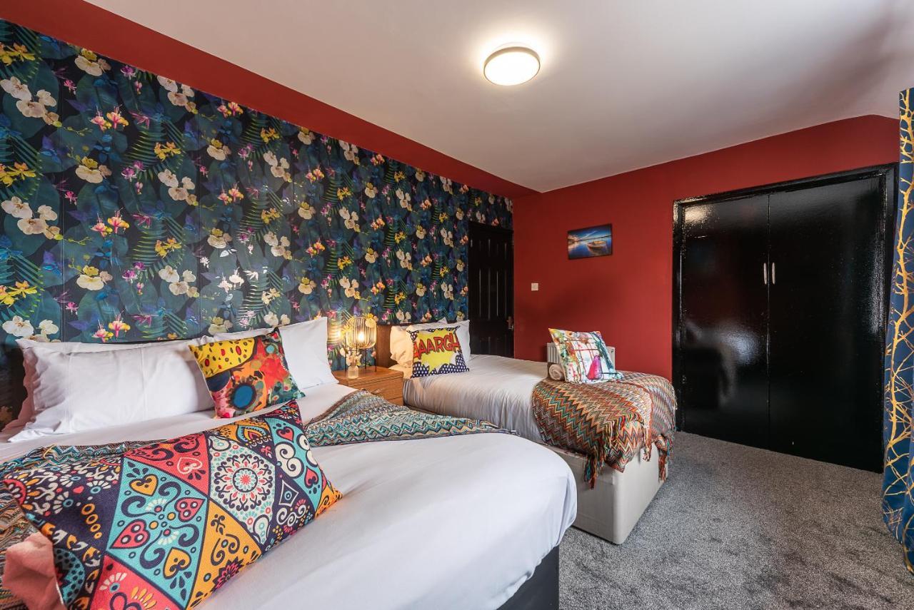 J'S Home Away From Home Fresh 2 Bedroom Garden Parking Kingston upon Hull Esterno foto