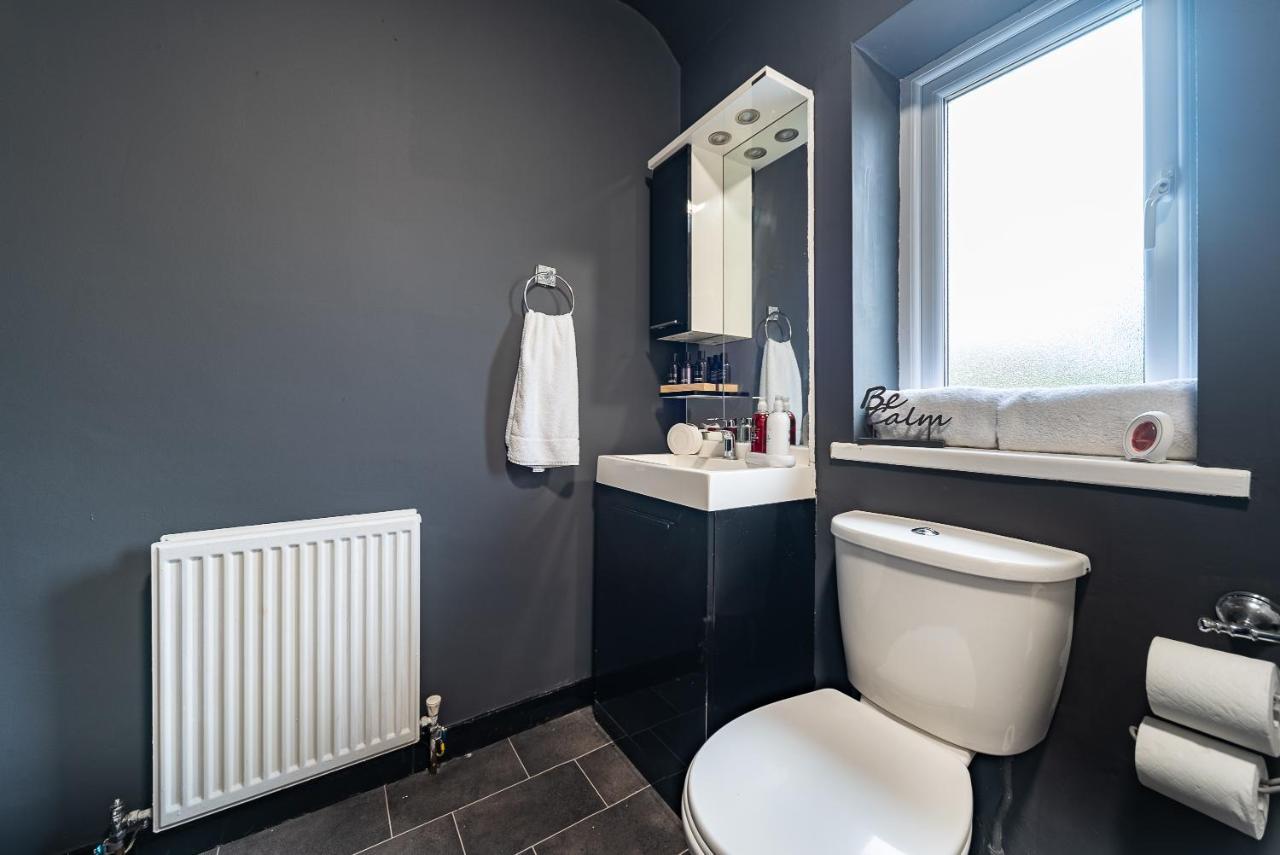 J'S Home Away From Home Fresh 2 Bedroom Garden Parking Kingston upon Hull Esterno foto