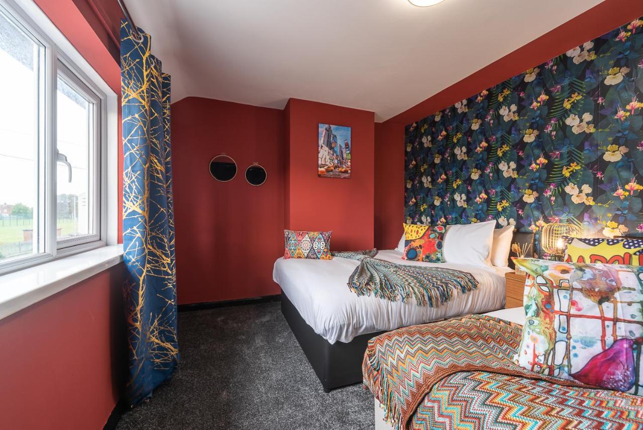 J'S Home Away From Home Fresh 2 Bedroom Garden Parking Kingston upon Hull Esterno foto